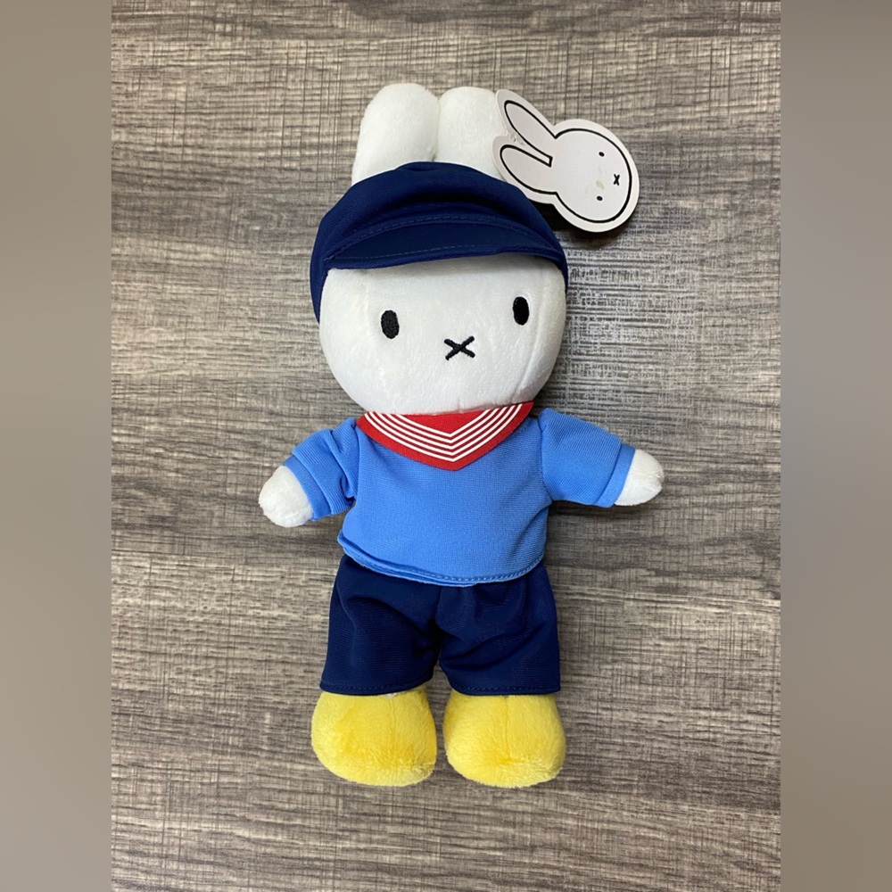 🧁 *NWT* NIJNTJE Miffy Farmer 9.5” Plush - Dick Bruna